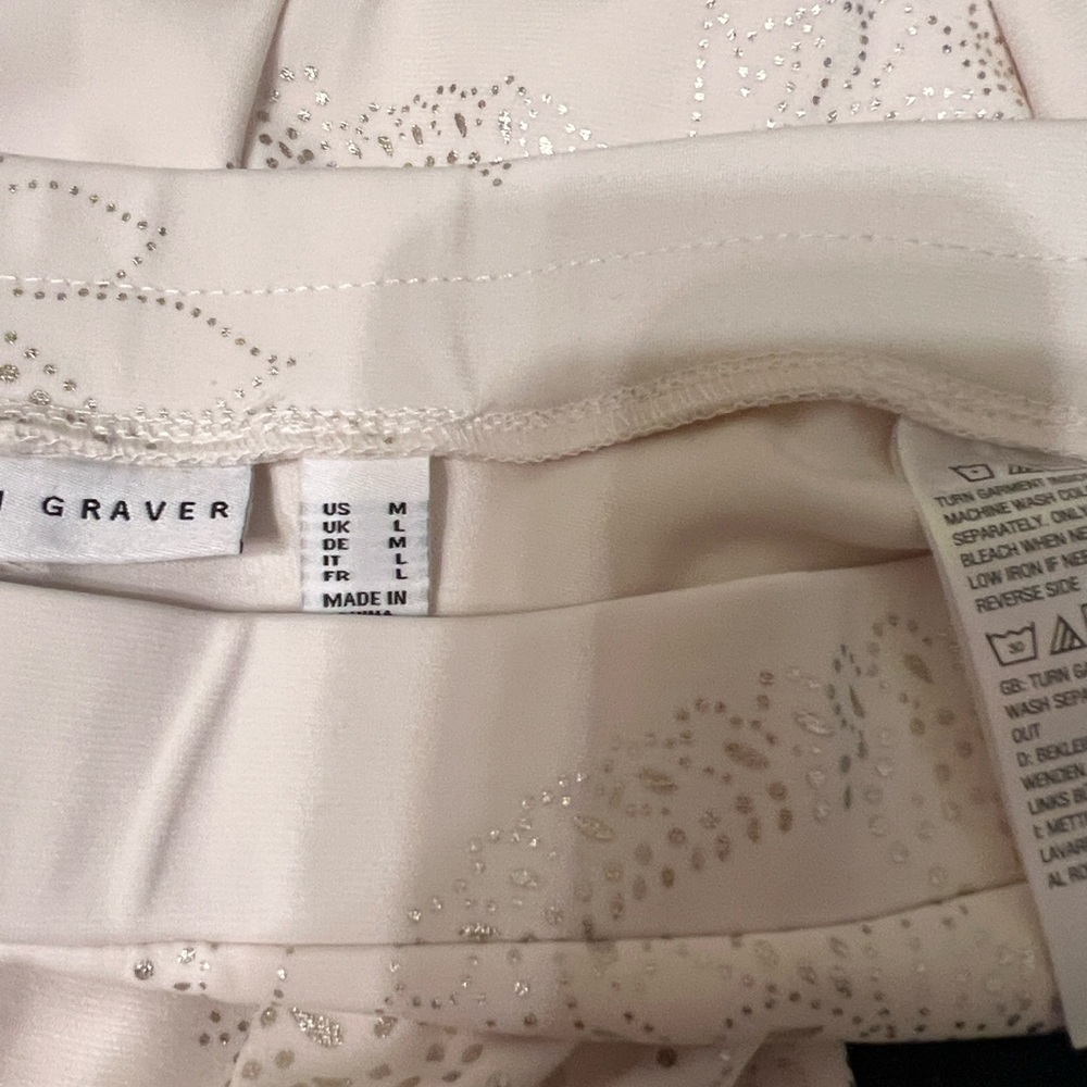 Susan Graver Lk fusion Cream bootcut metallic laser design  Pants - Picture 12 of 14